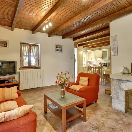 In Cehici With Private Pool & Terrace Дом отдыха Matulini