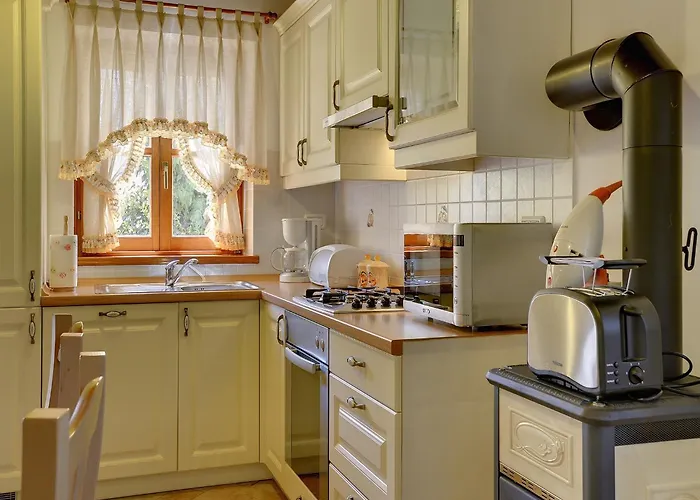 In Cehici With Private Pool & Terrace Σπίτι διακοπών